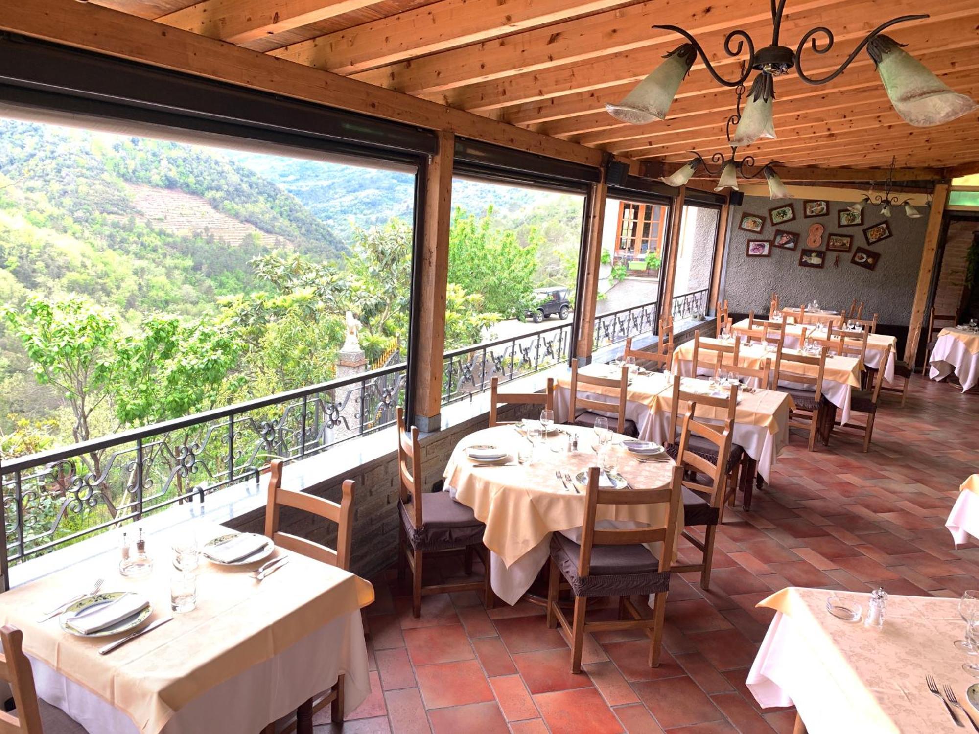 La Favorita Apricale B&B & Ristorante Екстер'єр фото