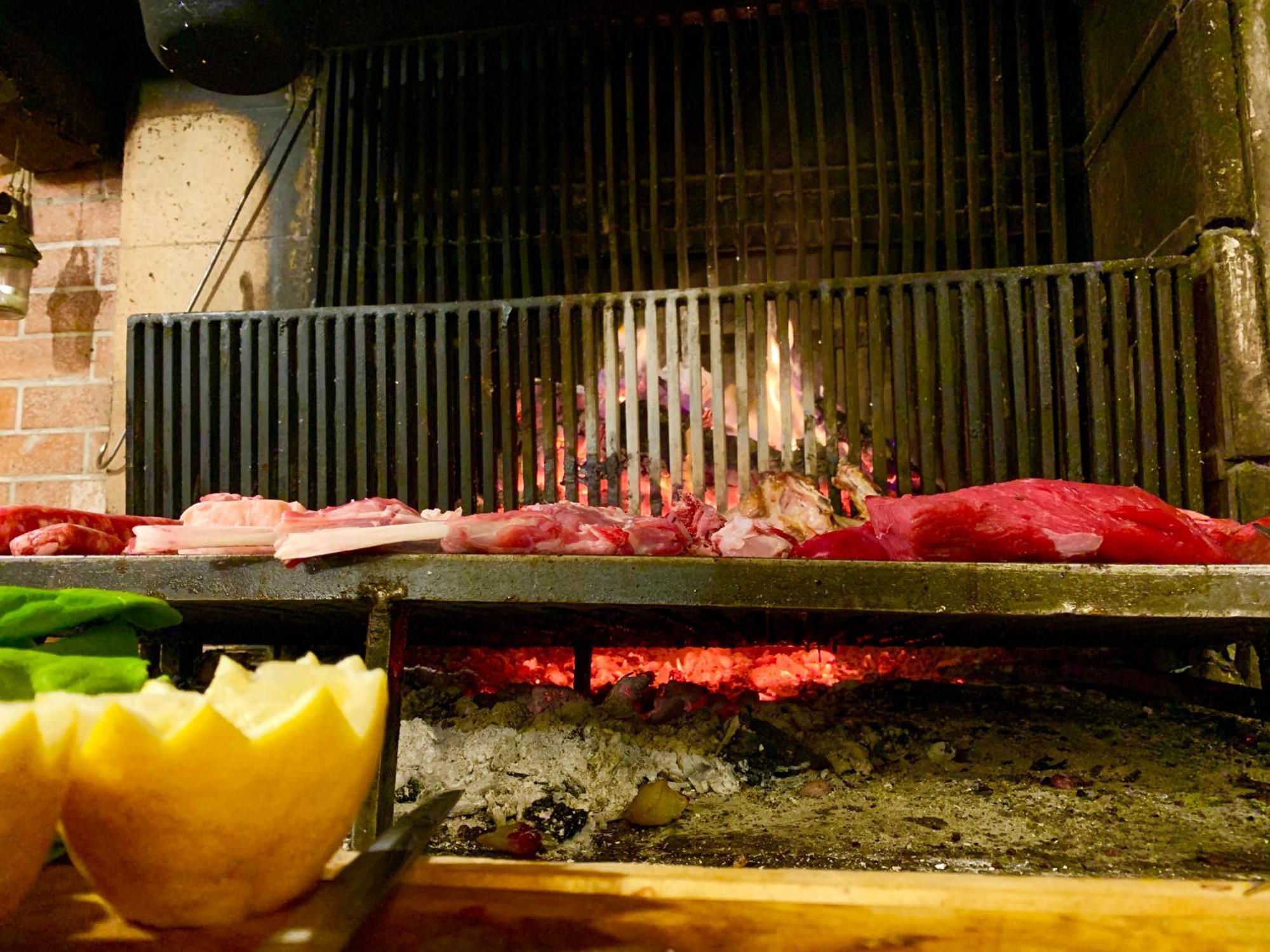 La Favorita Apricale B&B & Ristorante Екстер'єр фото