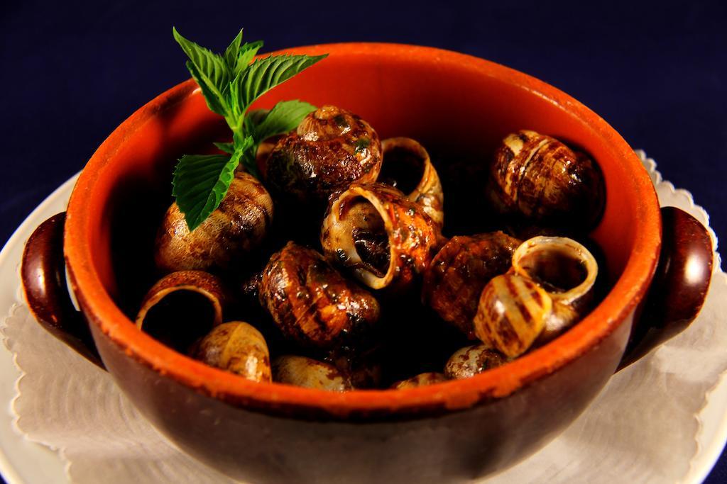 La Favorita Apricale B&B & Ristorante Екстер'єр фото