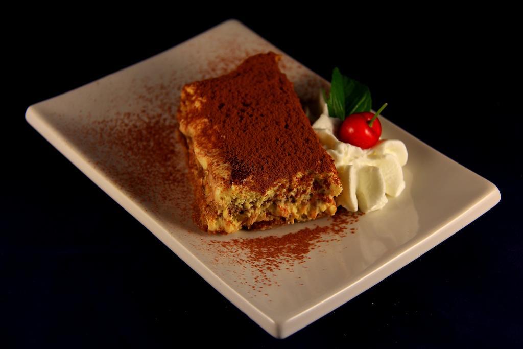 La Favorita Apricale B&B & Ristorante Екстер'єр фото